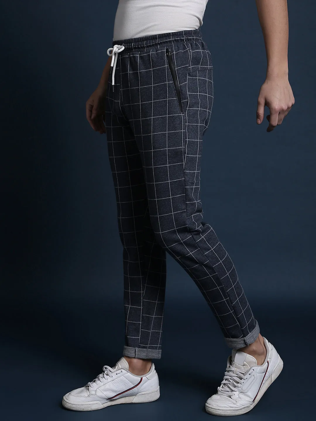 Campus Sutra Men Stylish Striped Joggers