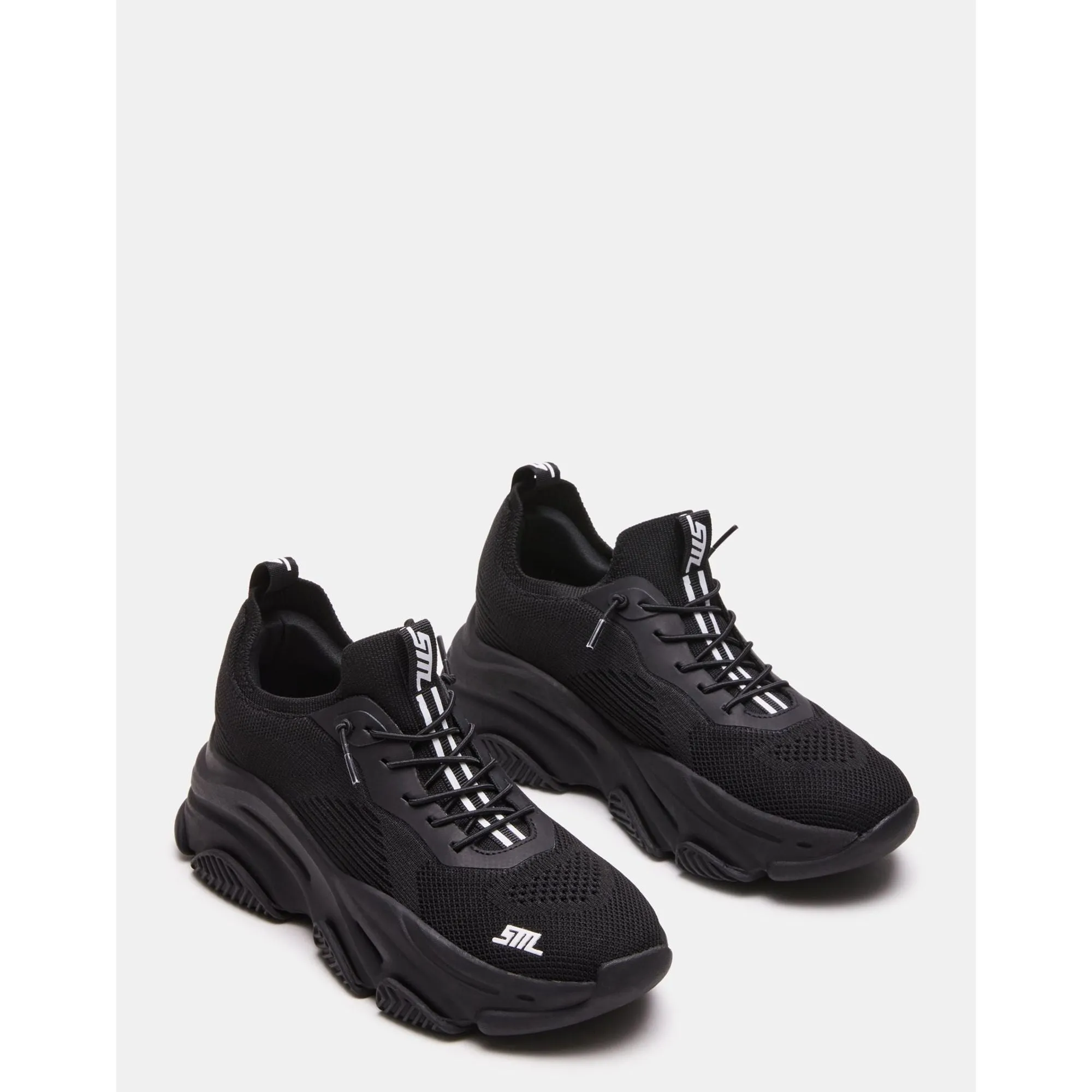 Reformation Vault Black/black