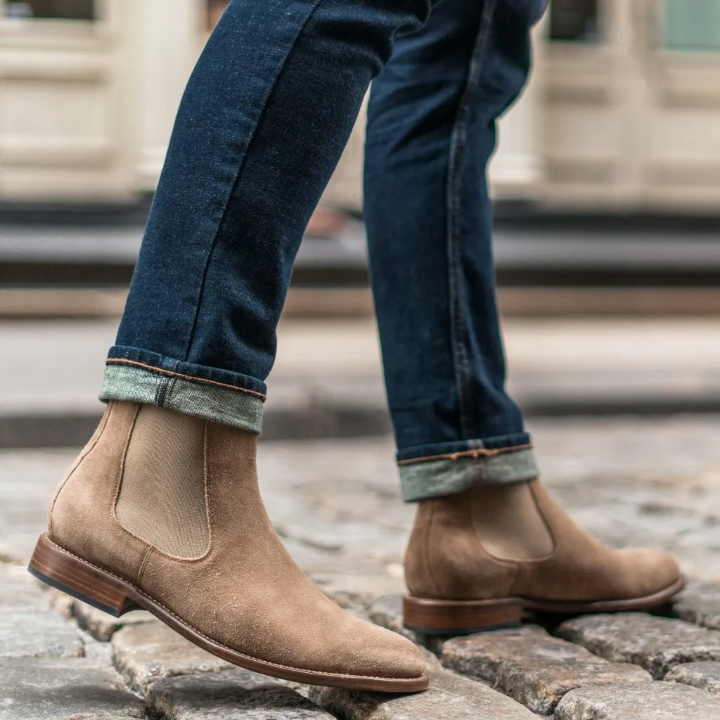 Thursday Cavalier | Sandstone