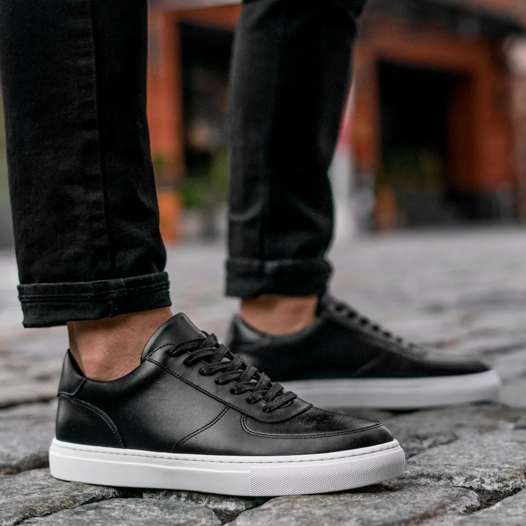 Thursday Court | Black