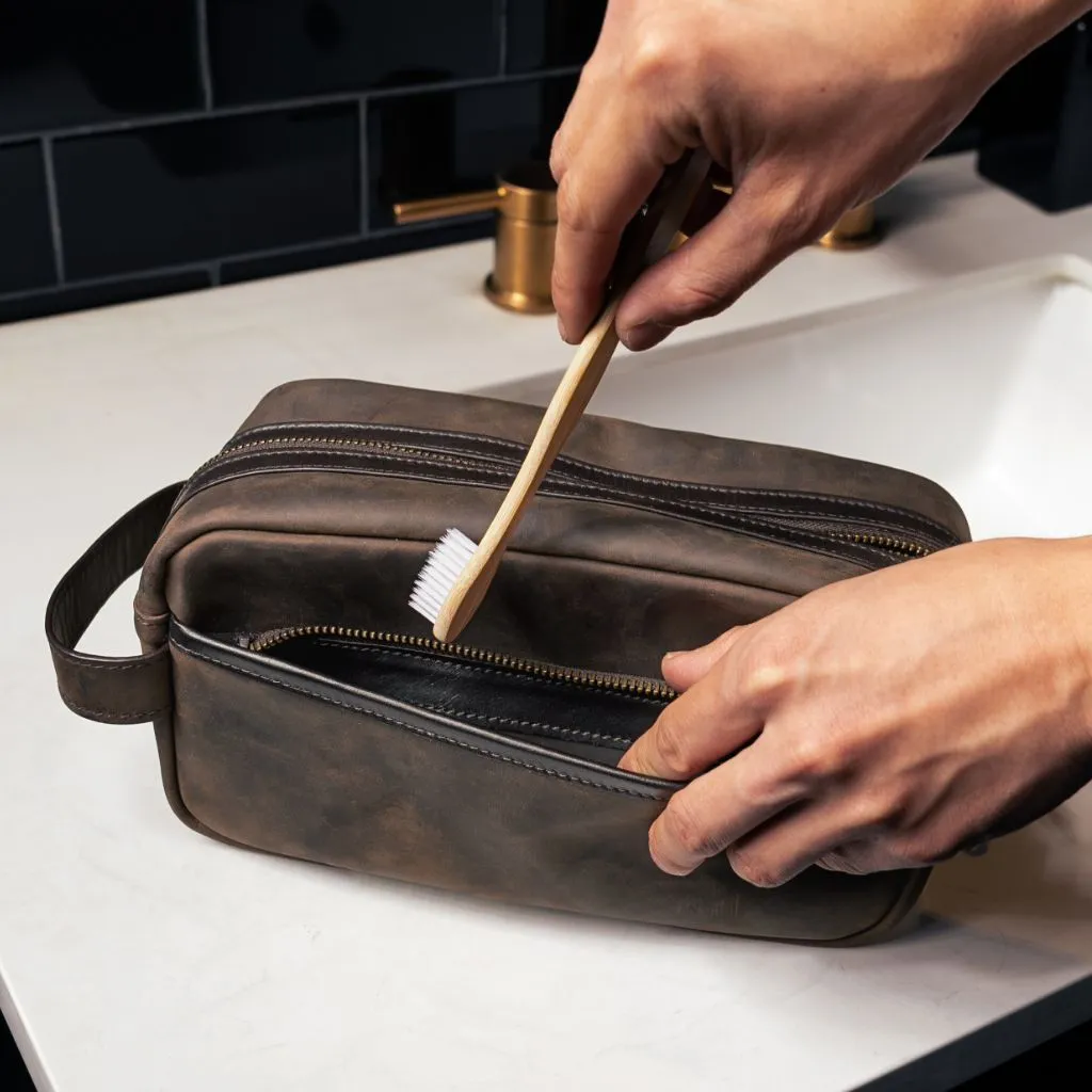 Thursday Dopp Kit | Tobacco