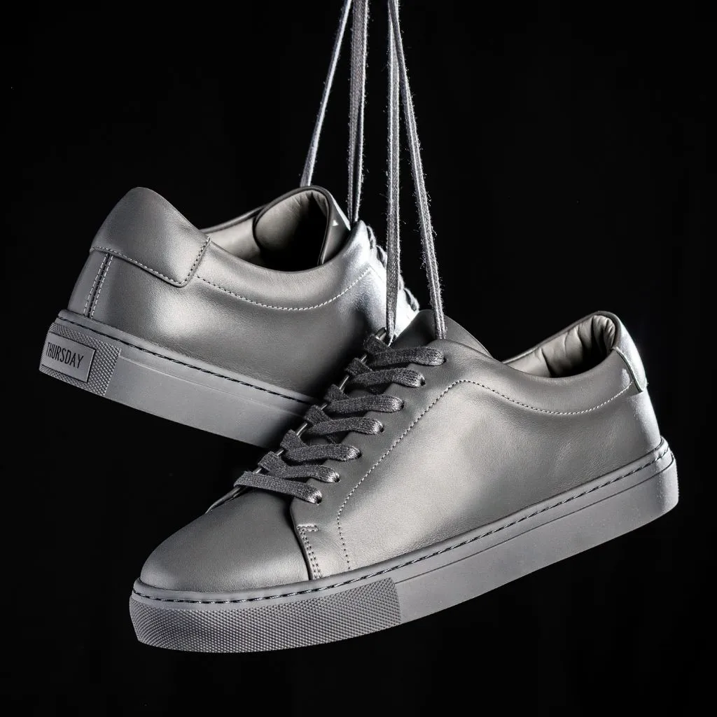 Thursday Encore | Steel Grey