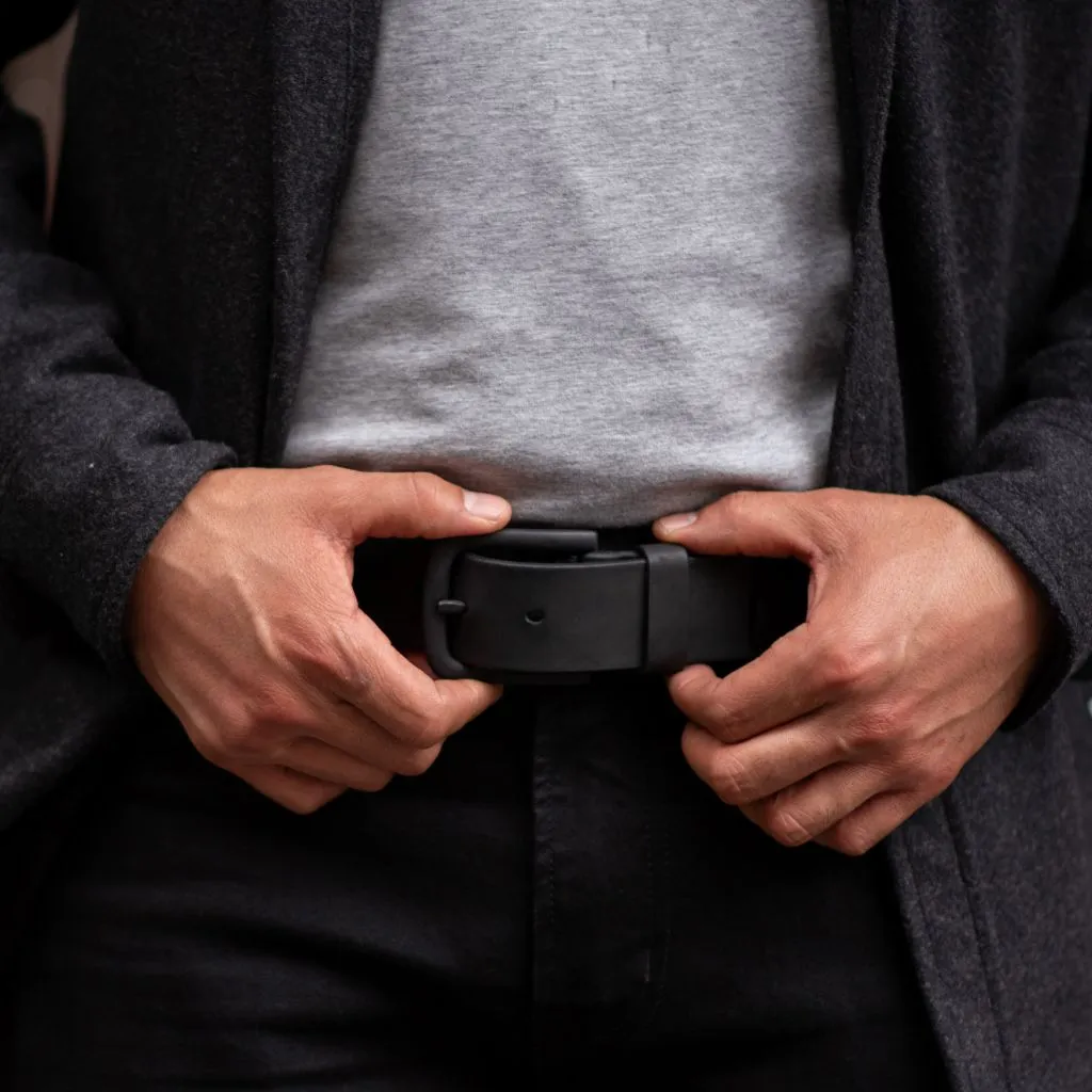 Thursday Men's Heritage Leather Belt | Black Matte